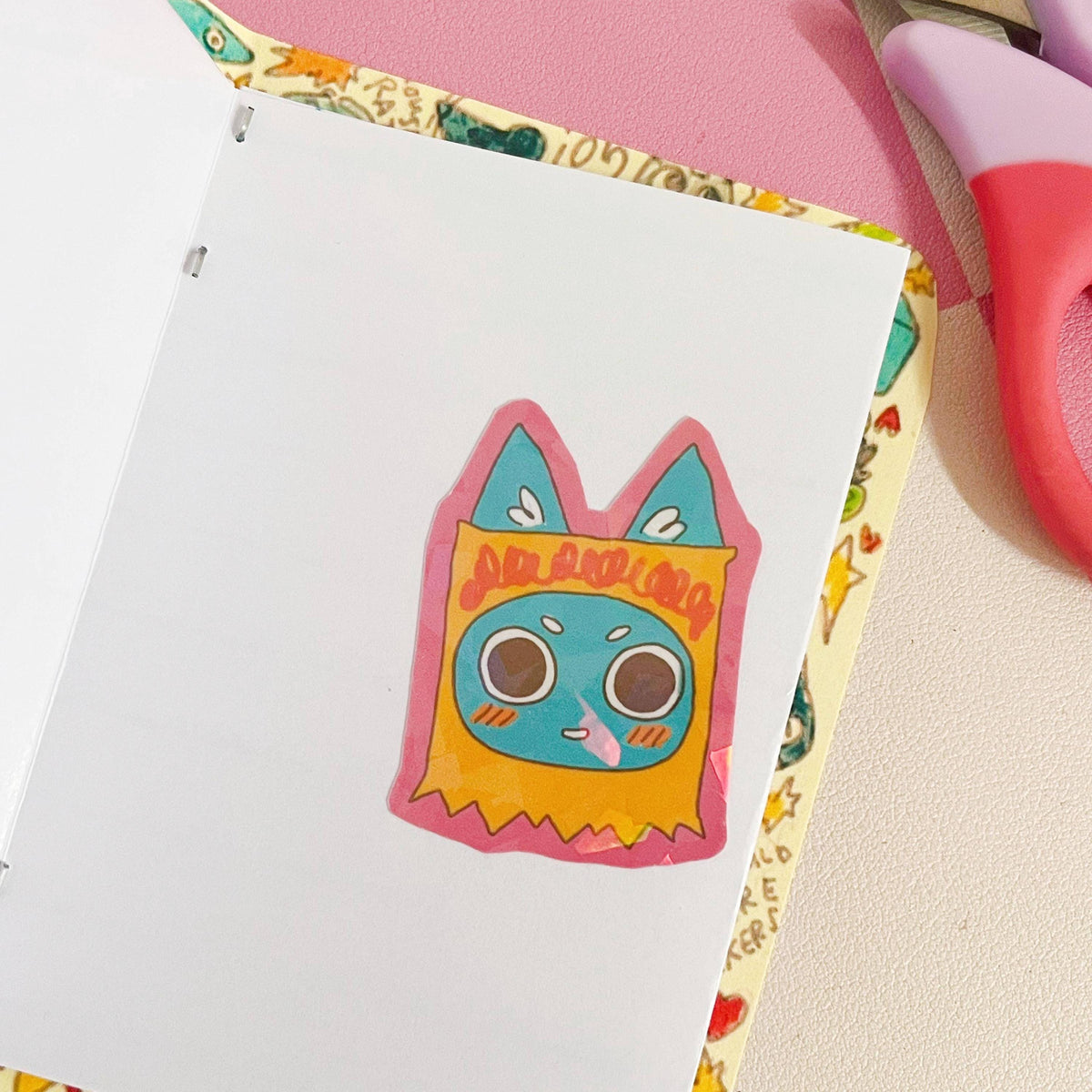 Reusable Mini Sticker Album + 1 Exclusive Sticker
